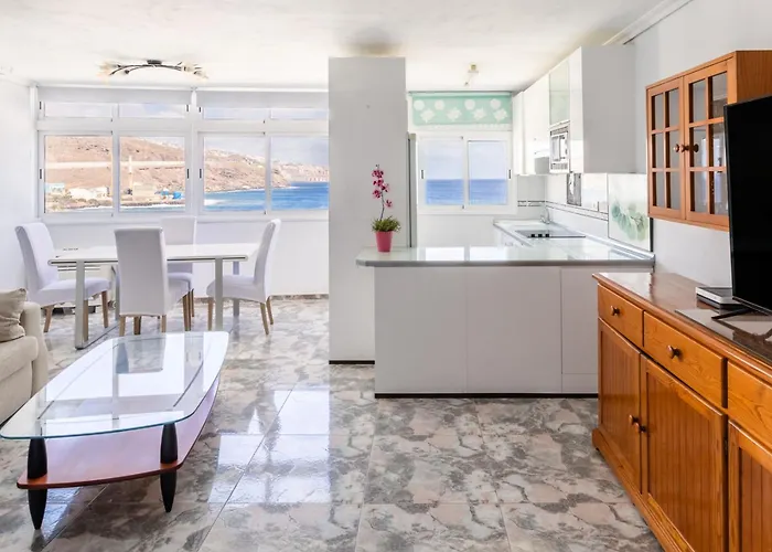 Live Atlantic Pearl * Candelaria