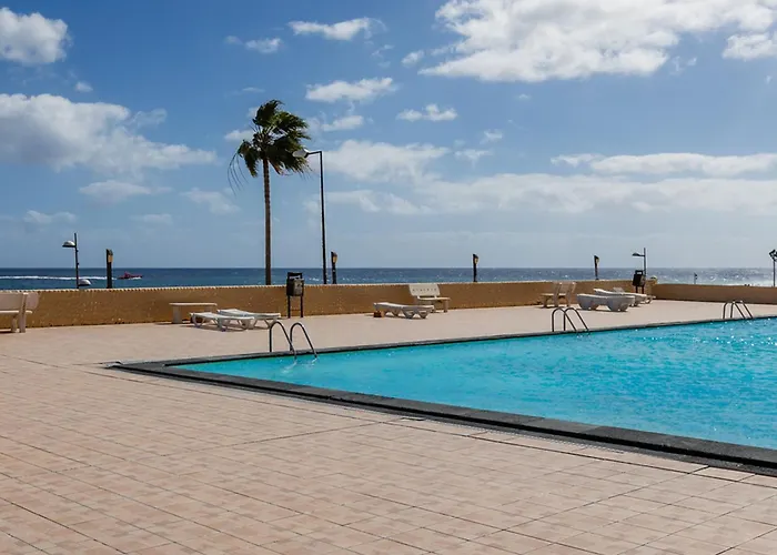 Live Atlantic Pearl *