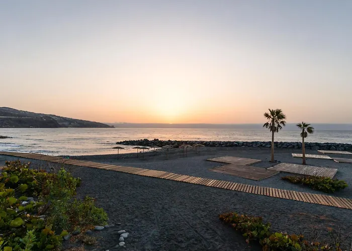 Live Atlantic Pearl Apartment Candelaria