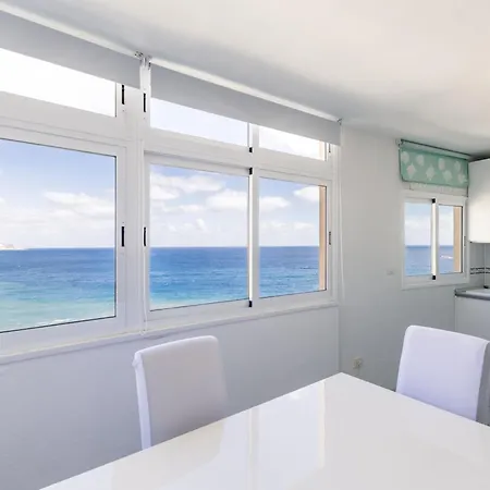 Live Atlantic Pearl Candelaria